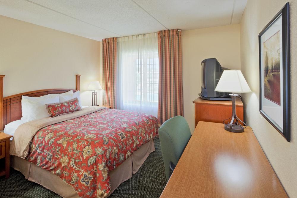 Staybridge Suites Wilmington-Newark By Ihg Екстериор снимка