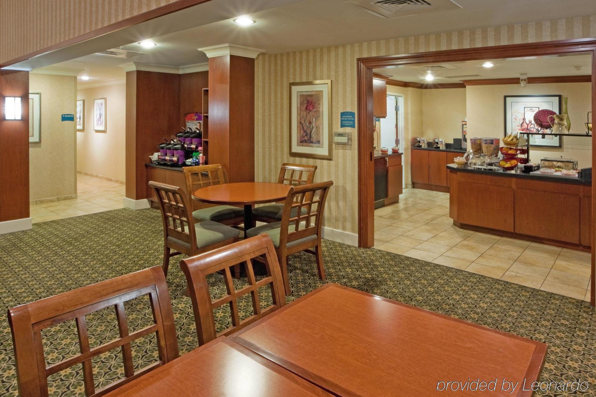Staybridge Suites Wilmington-Newark By Ihg Екстериор снимка