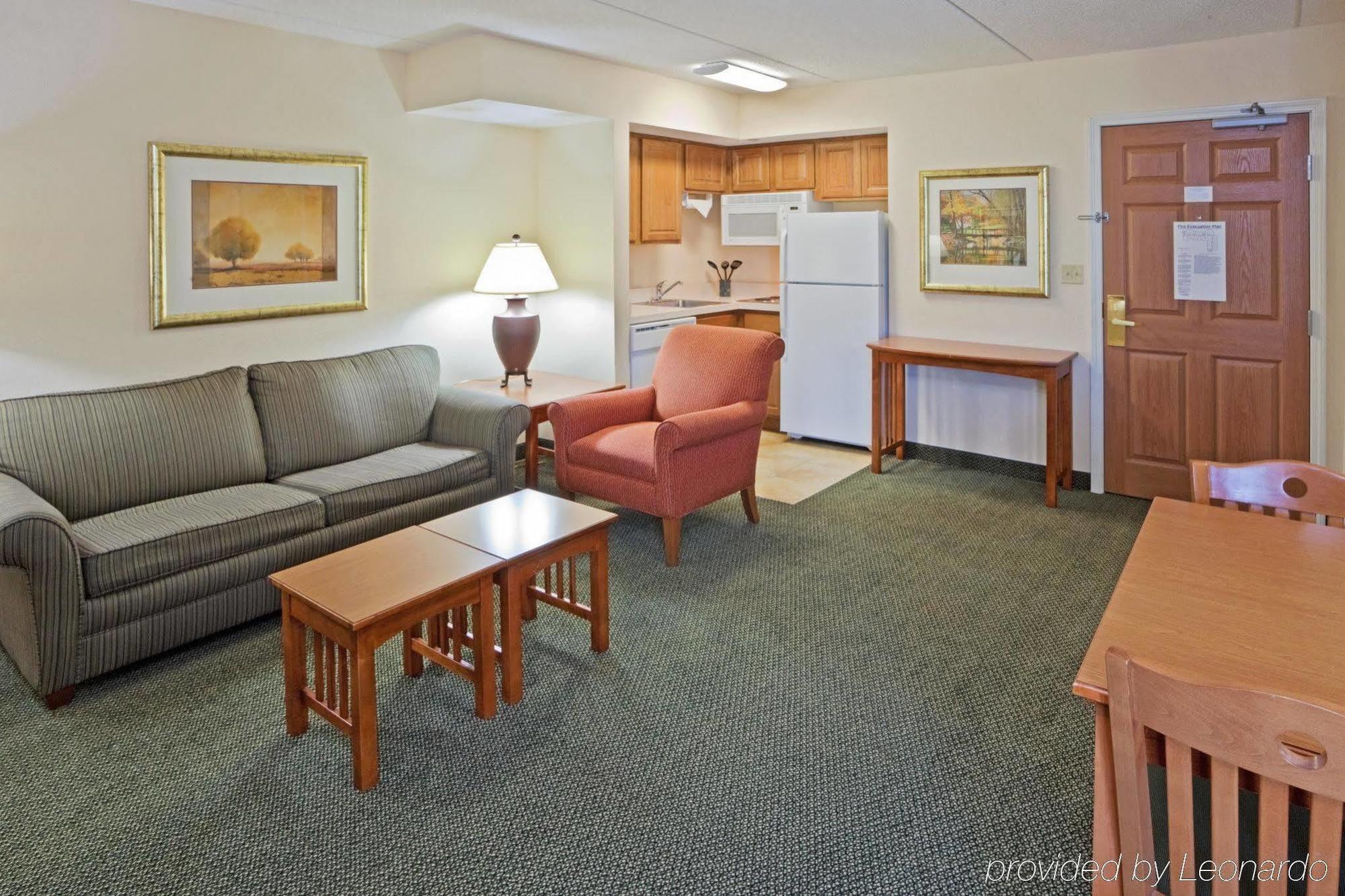 Staybridge Suites Wilmington-Newark By Ihg Интериор снимка