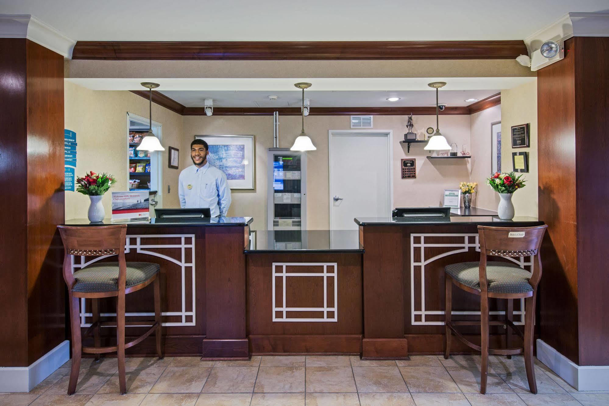 Staybridge Suites Wilmington-Newark By Ihg Екстериор снимка