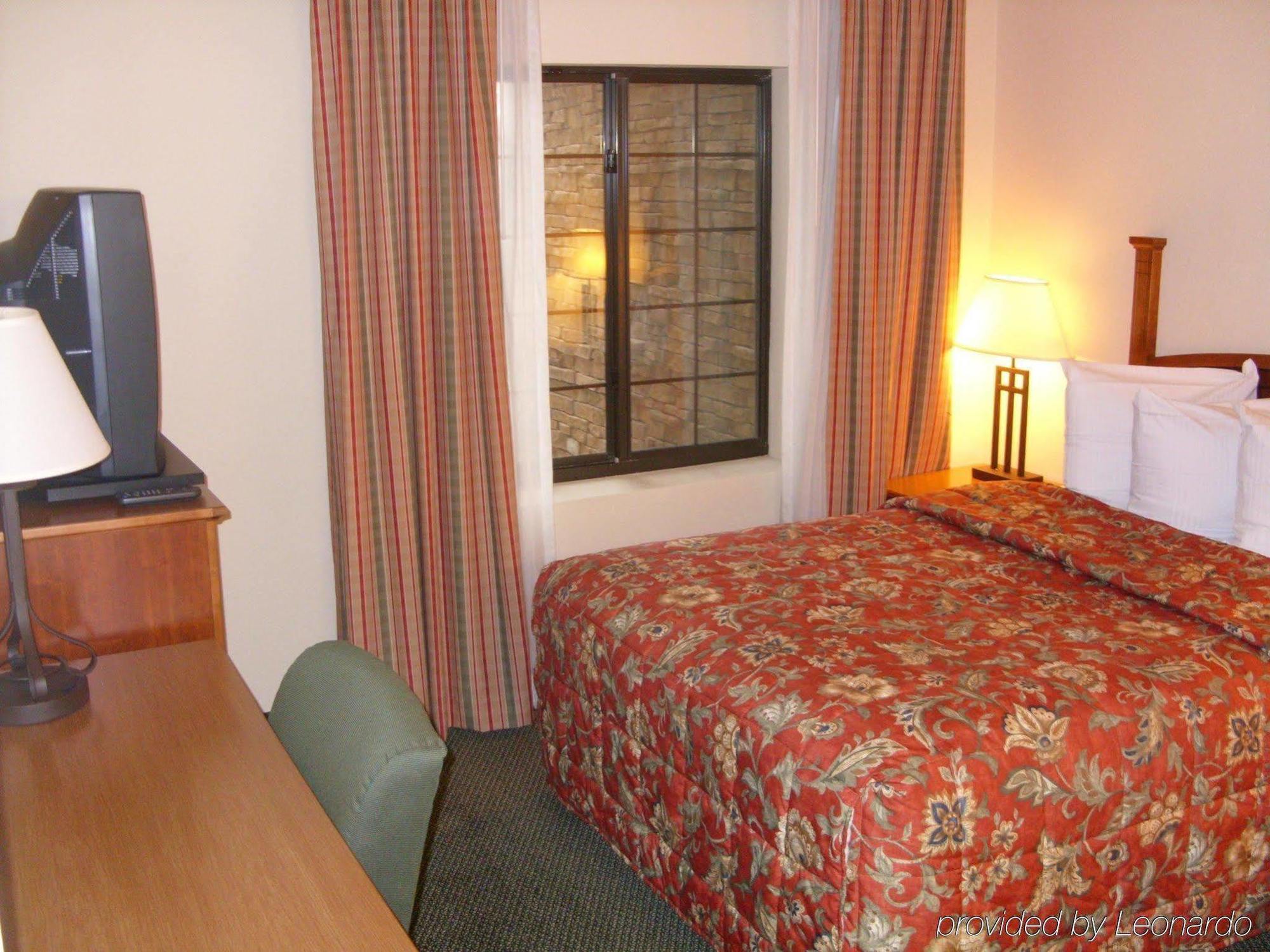 Staybridge Suites Wilmington-Newark By Ihg Екстериор снимка