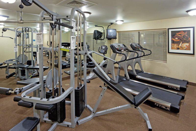 Staybridge Suites Wilmington-Newark By Ihg Екстериор снимка